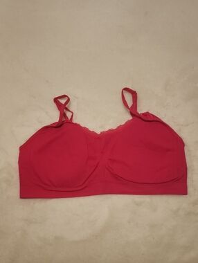 Women’s Wireless Pink Bralette
